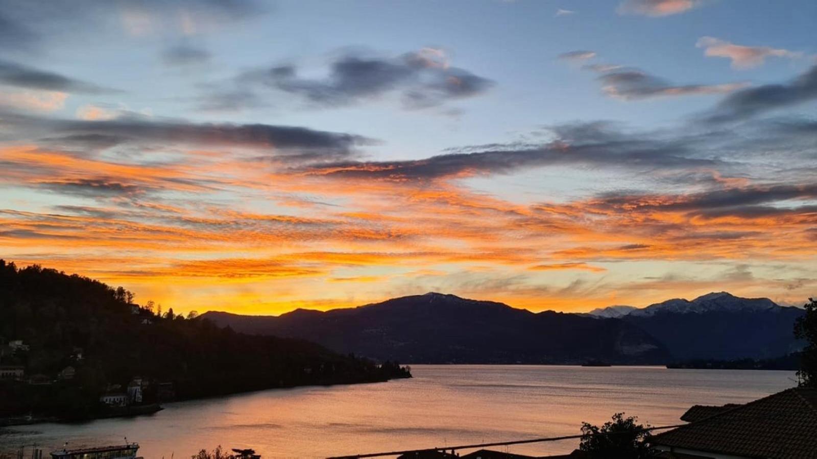 Appartamenti I Fiori Del Lago Laveno Buitenkant foto